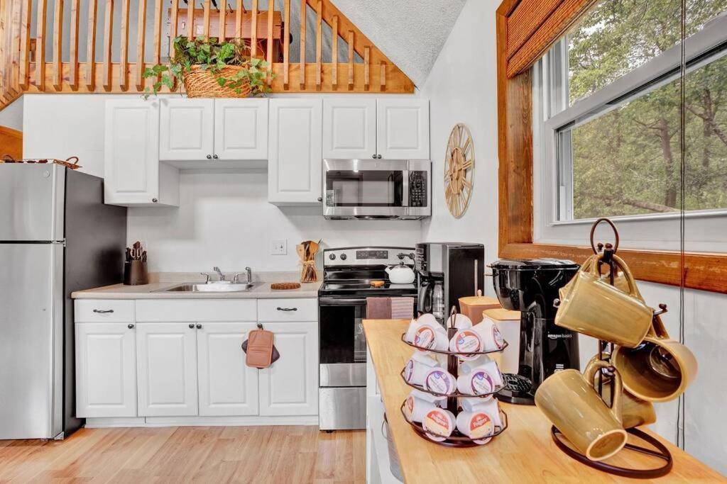 The Sage Chalet In Emerald Lakes, Poconos! Long Pond Exteriör bild